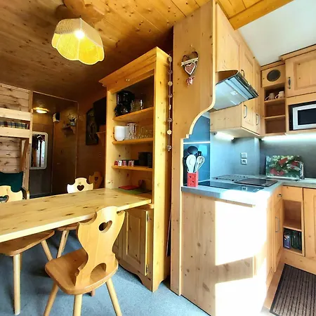 Apartment Cosy Au Pied Des Pistes, Plagne Villages - Fr-1-351-23 *